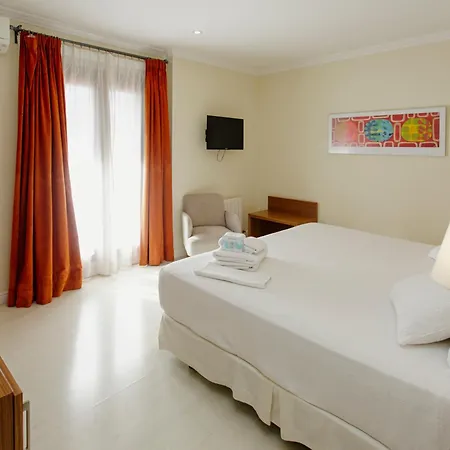 Mr Costa Blanca Hotel 3*
