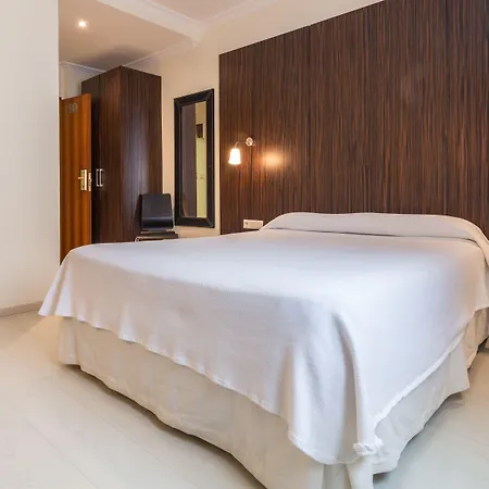 Ξενοδοχείο Mr Costa Blanca 3*