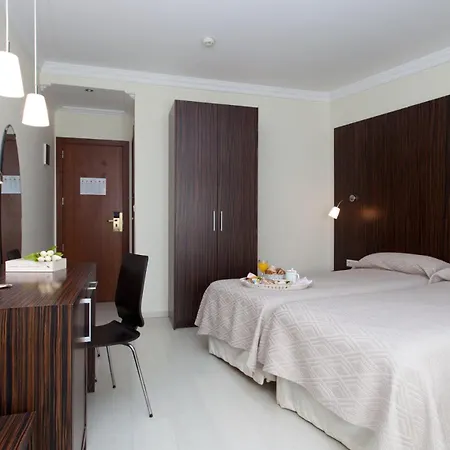 Mr Costa Blanca 3* Дения
